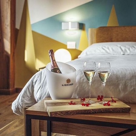 Chalet Lago Таверна Экстерьер фото