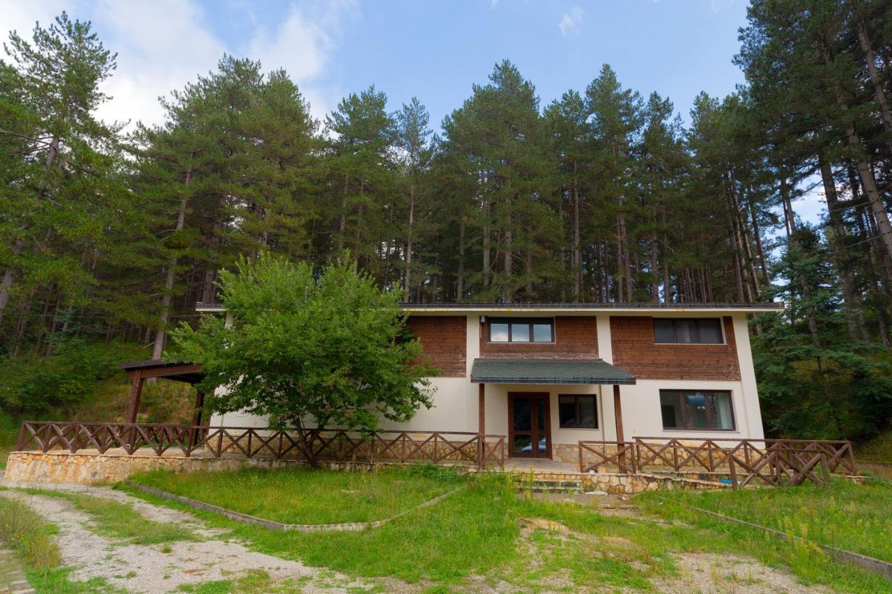 Chalet Lago Таверна Экстерьер фото